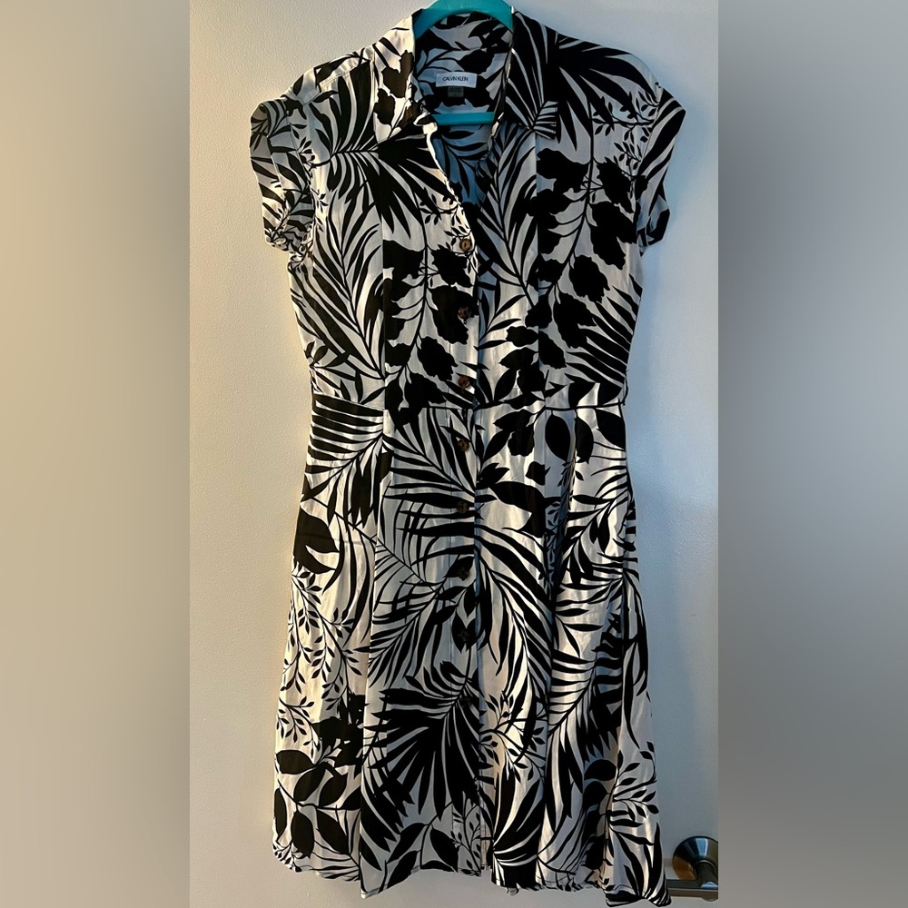 Black and White Calvin Klein Floral Dress Sz 8